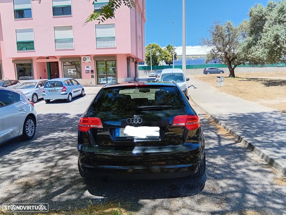 Audi A3 Sportback 1.6 TDI DPF Attraction - 7