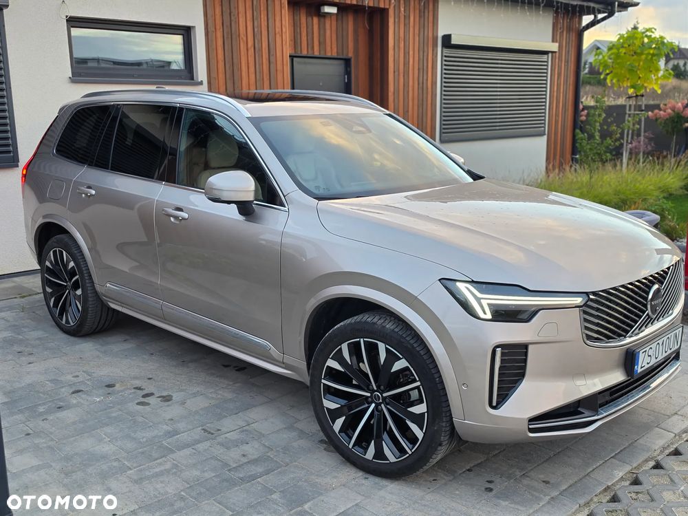 Volvo XC 90 - 3