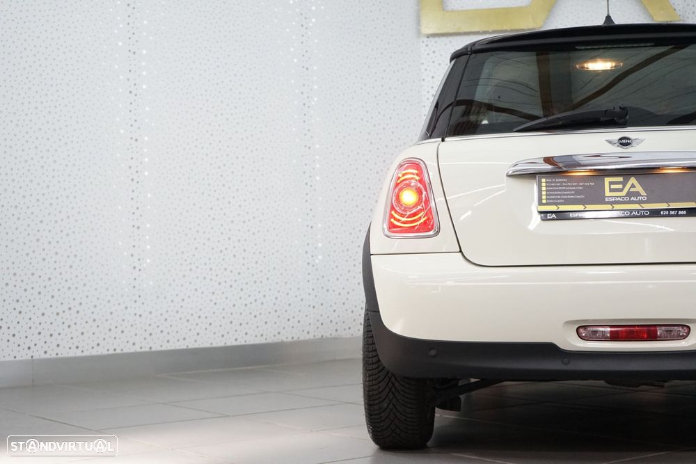 MINI 3 Portas Cooper D - 7