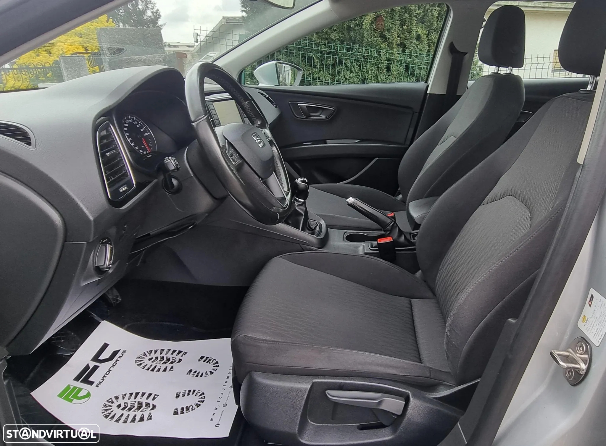 SEAT Leon ST 1.6 TDI Reference Ecomotive - 12