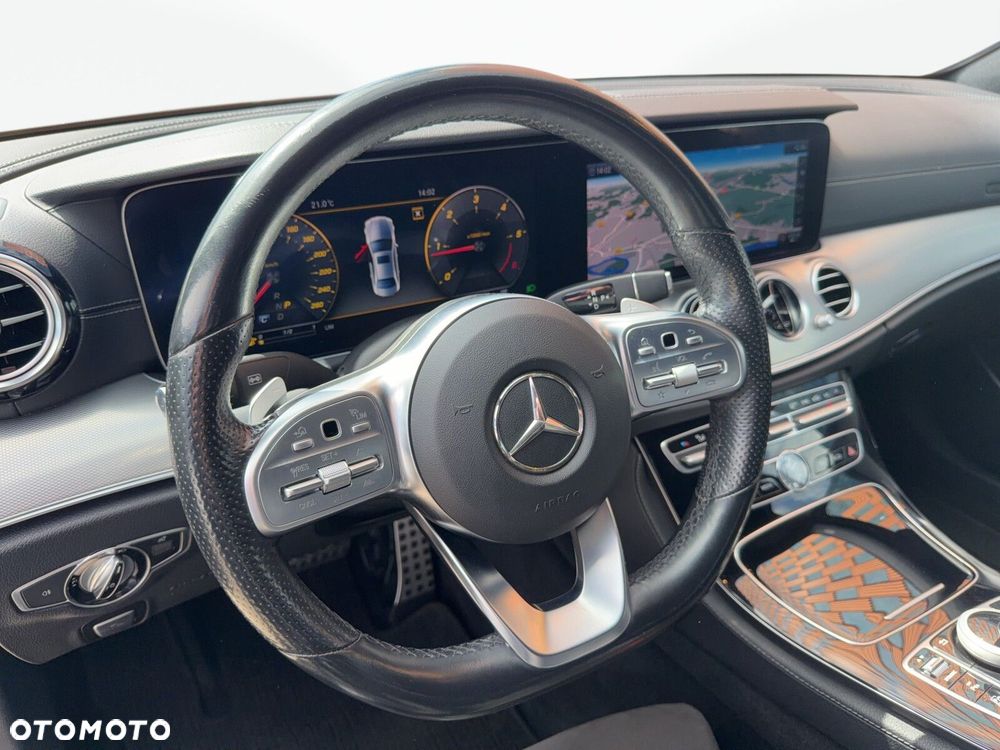 Mercedes-Benz Klasa E - 11