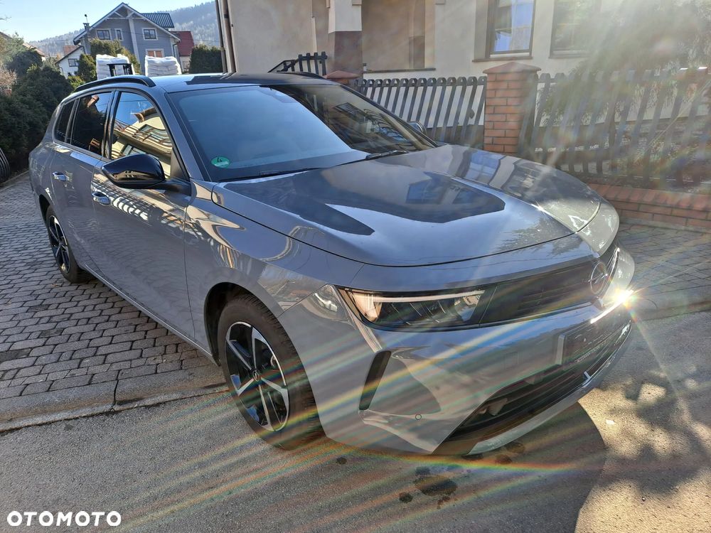 Opel Astra 1.2 Turbo Start/Stop Business Edition - 2