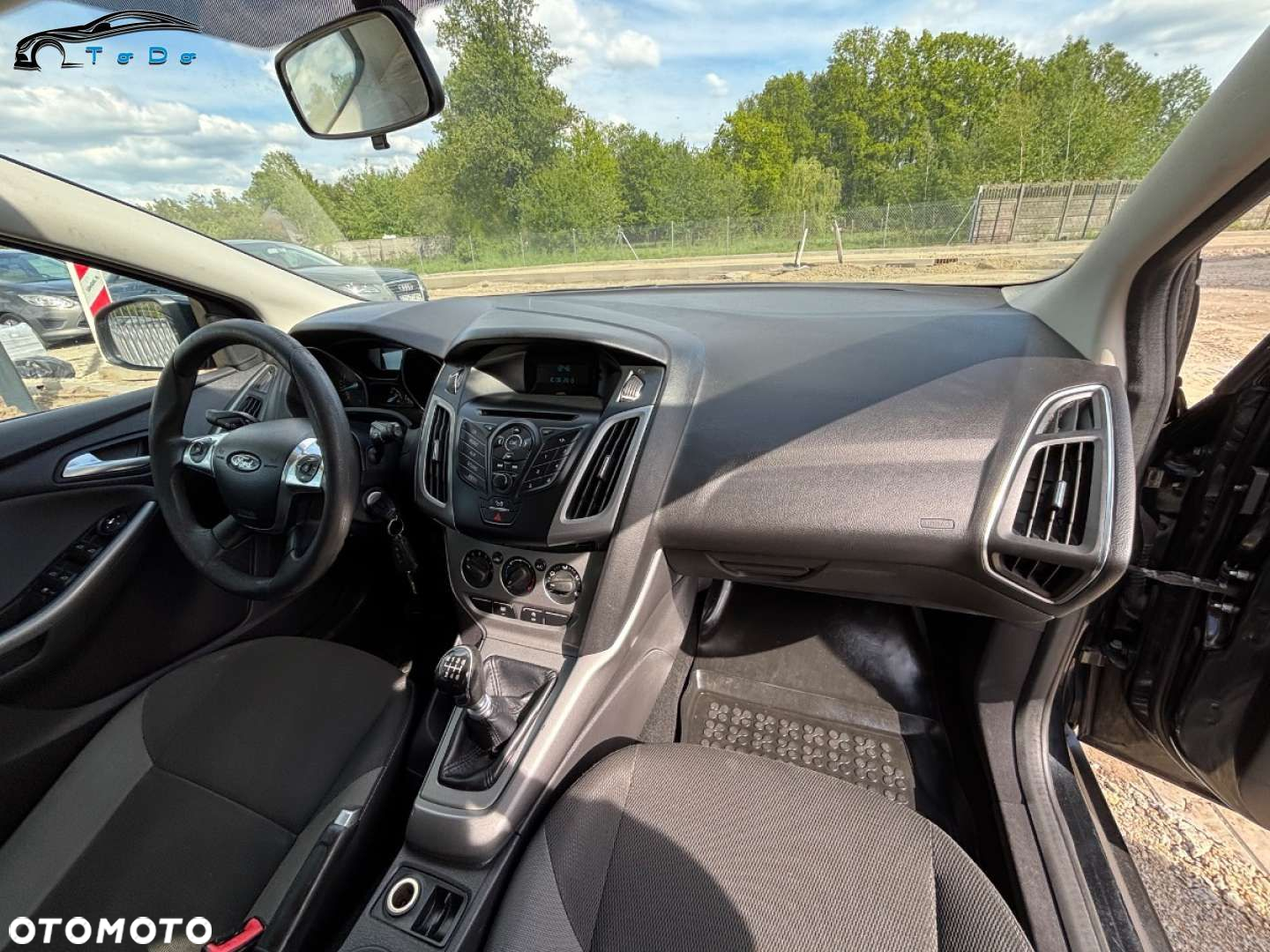 Ford Focus 1.0 EcoBoost Titanium - 25