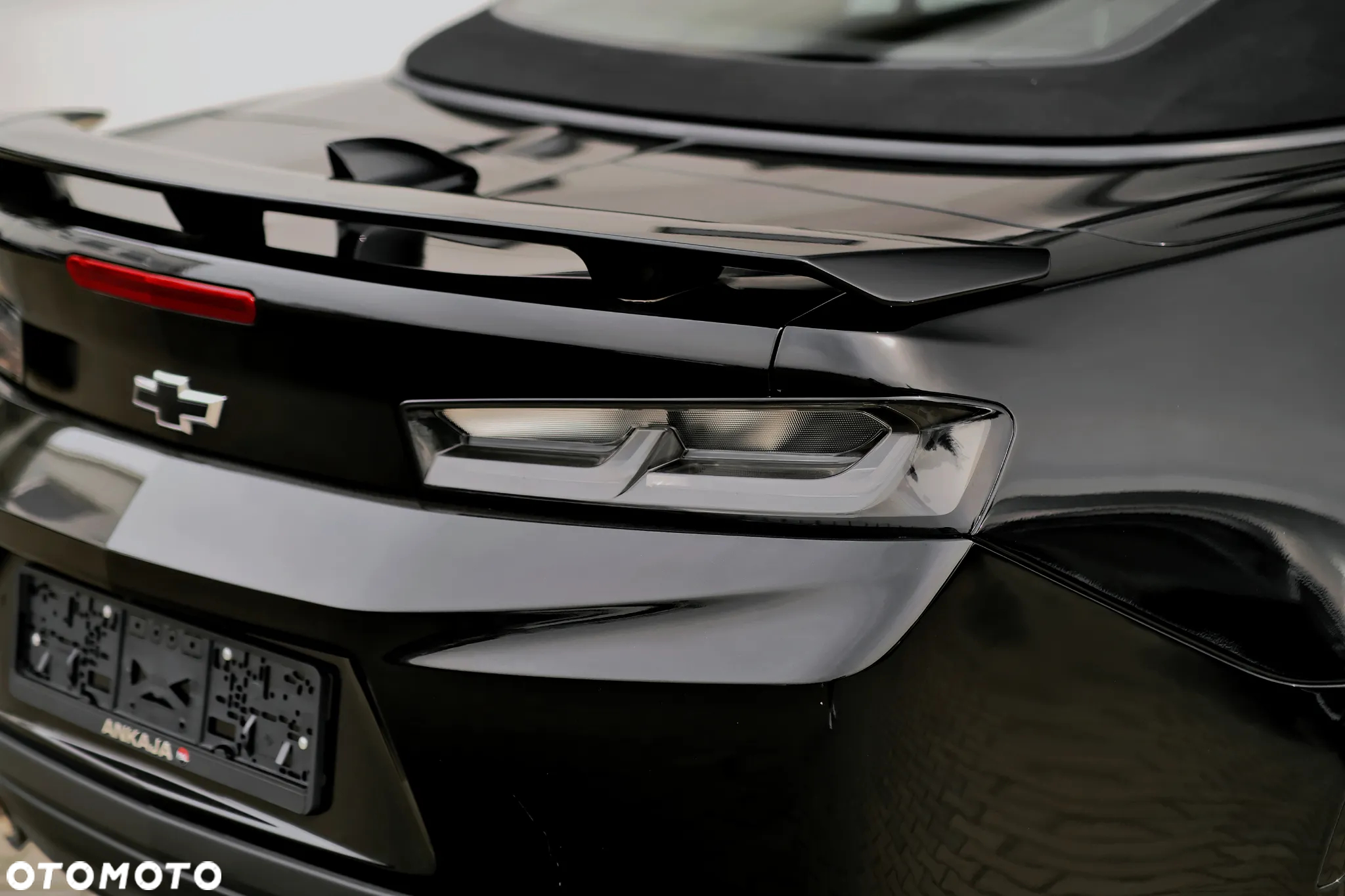 Chevrolet Camaro - 14