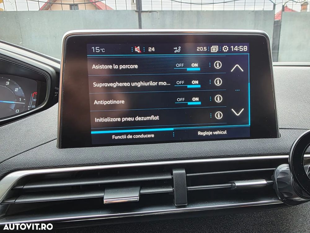 Peugeot 5008 THP 165 EAT6 Stop & Start Active - 16