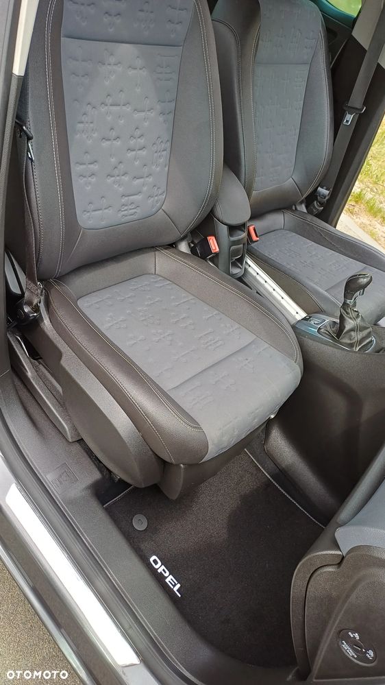 Opel Meriva - 26