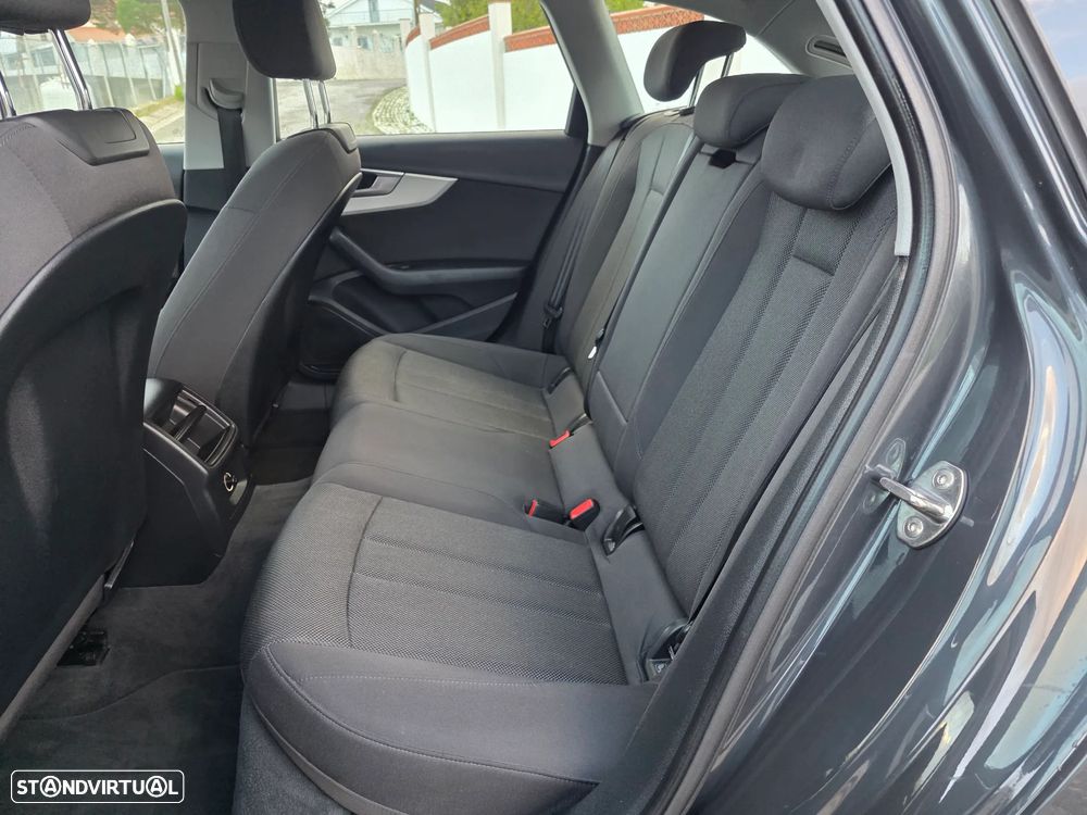 Audi A4 Avant 2.0 TDI DPF Attraction - 5