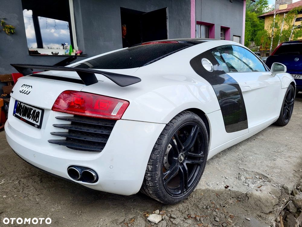 Audi R8 Coupé - 6