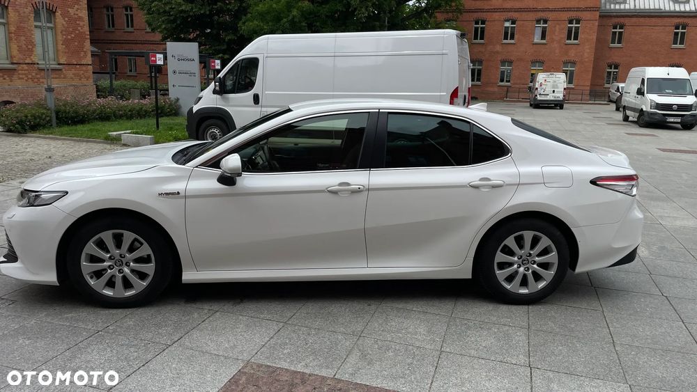 Toyota Camry 2.5 Hybrid Comfort CVT - 10