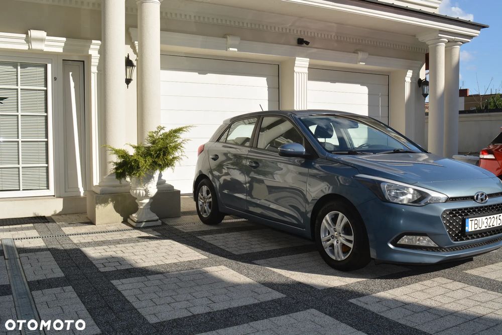 Hyundai i20 1.1 CRDi BlueDrive Elegant - 1