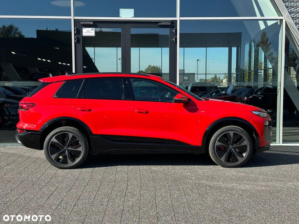 Audi Q6 e-tron - 5