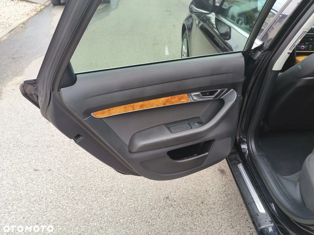 Audi A6 Avant 2.0 TDI - 15