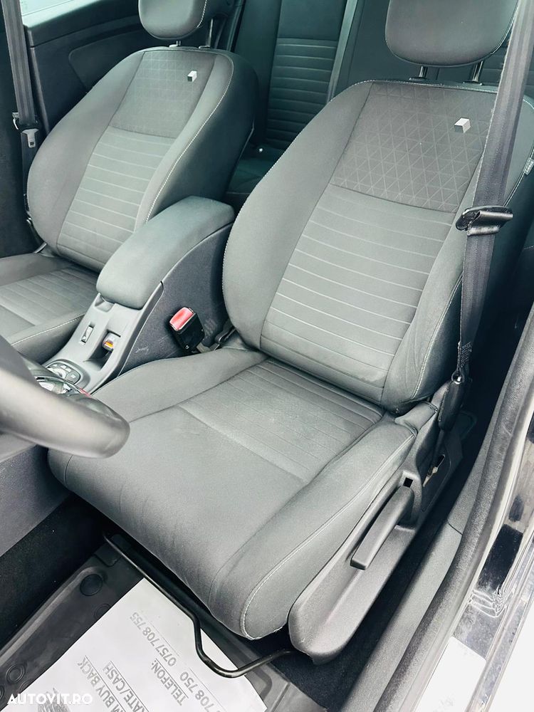 Renault Megane dCi 110 FAP LIMITED - 18