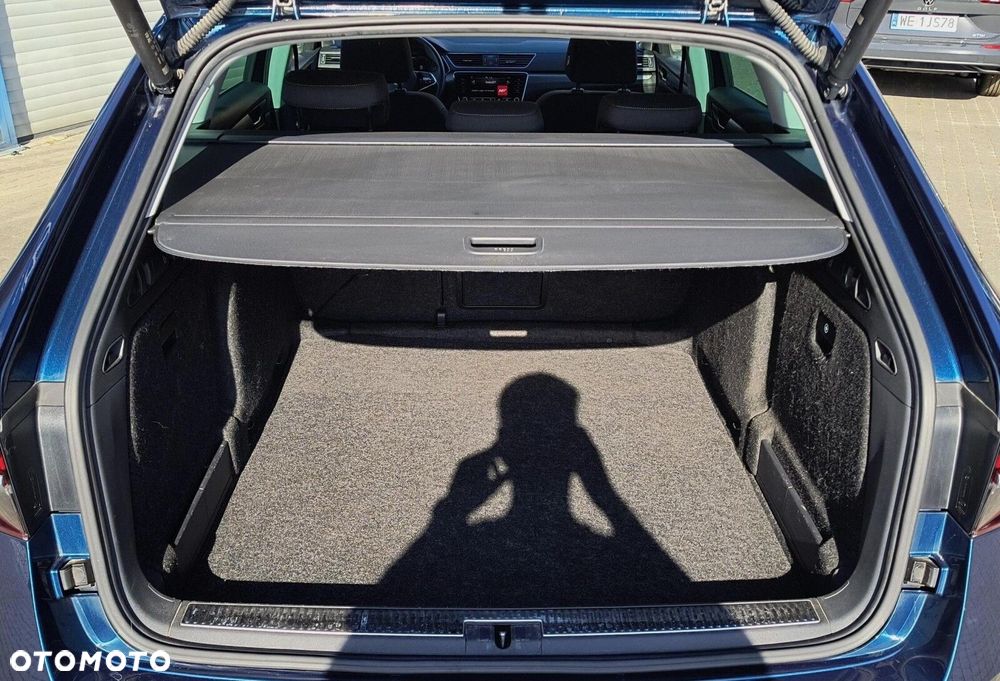 Skoda Superb 2.0 TSI Style DSG - 26