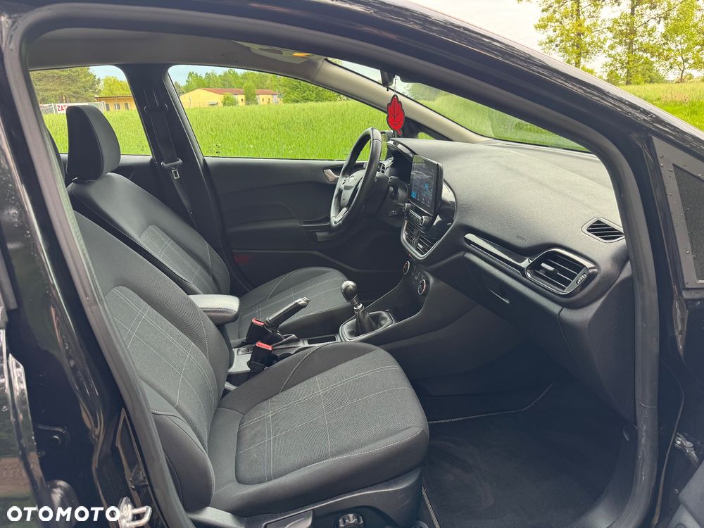 Ford Fiesta 1.0 EcoBoost S&S TITANIUM - 29