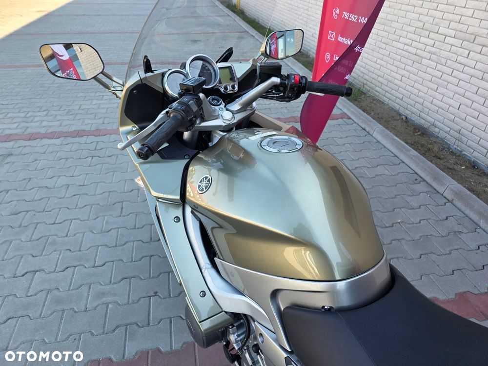 Yamaha FJR - 9