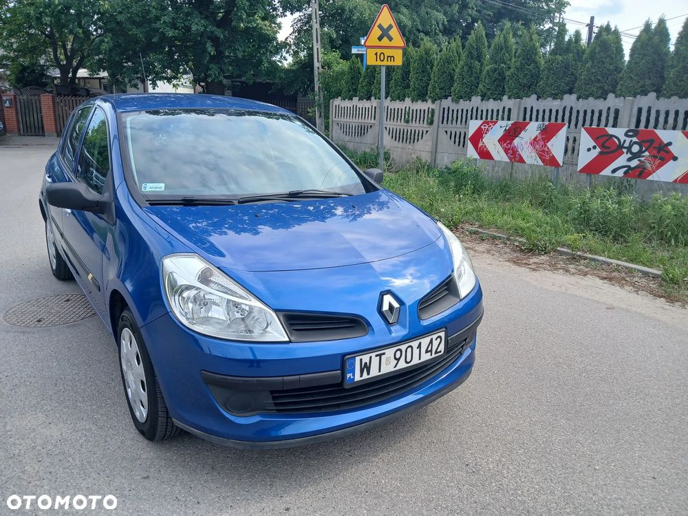 Renault Clio - 6