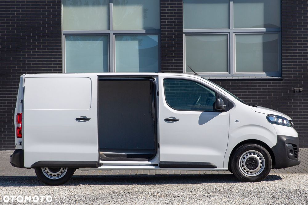 Opel Vivaro L2H1 *ŚREDNI* Blaszak - 7