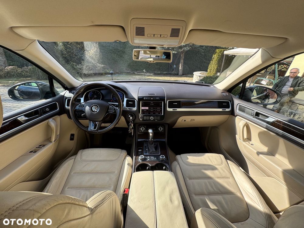 Volkswagen Touareg 3.0 V6 TDI BMT - 20