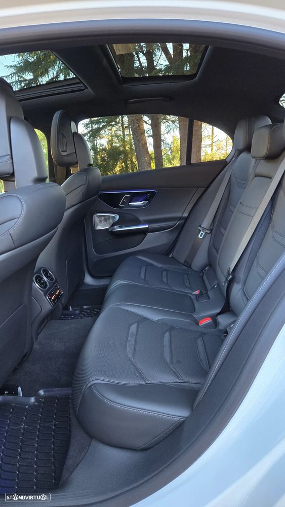 Mercedes-Benz C 63 AMG S E Performance 4Matic - 22