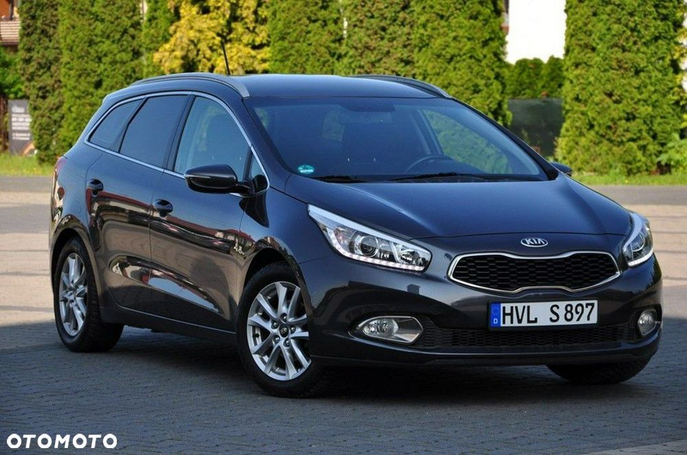 Kia Ceed 1.6 GDI Spirit - 10