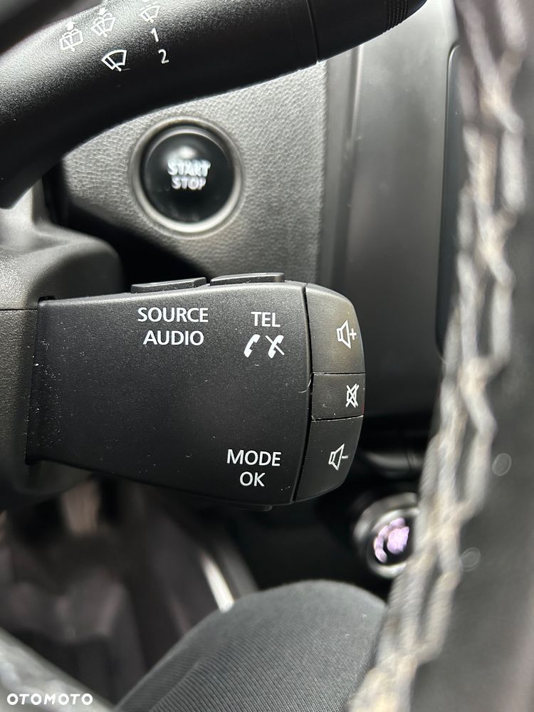 Dacia Duster 1.6 SCe Prestige - 29