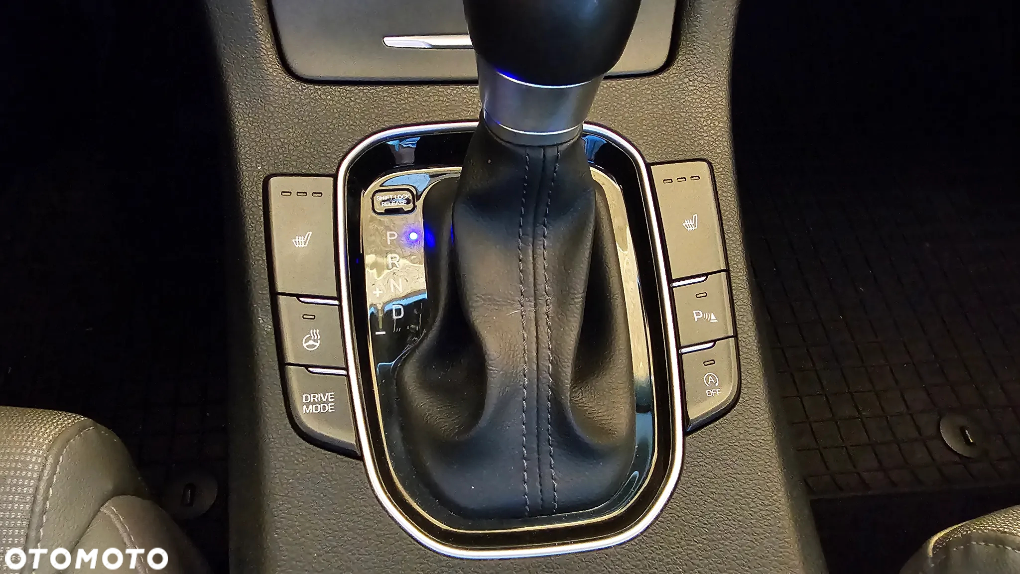 Hyundai i30 1.4 T-GDI Premiere Luxury DCT - 5