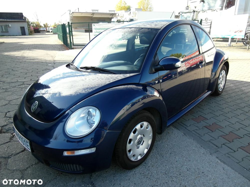 Volkswagen New Beetle - 7