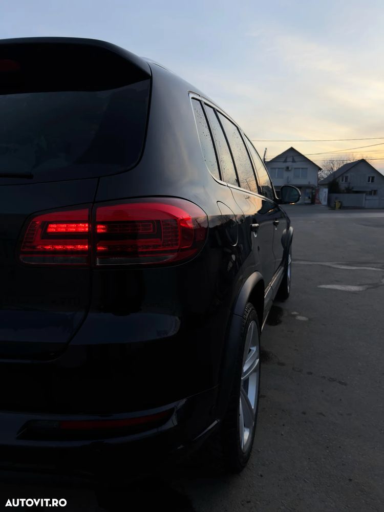 Volkswagen Tiguan 2.0 TDI DPF 4Motion BlueMotion Technology DSG Exclusive - 22