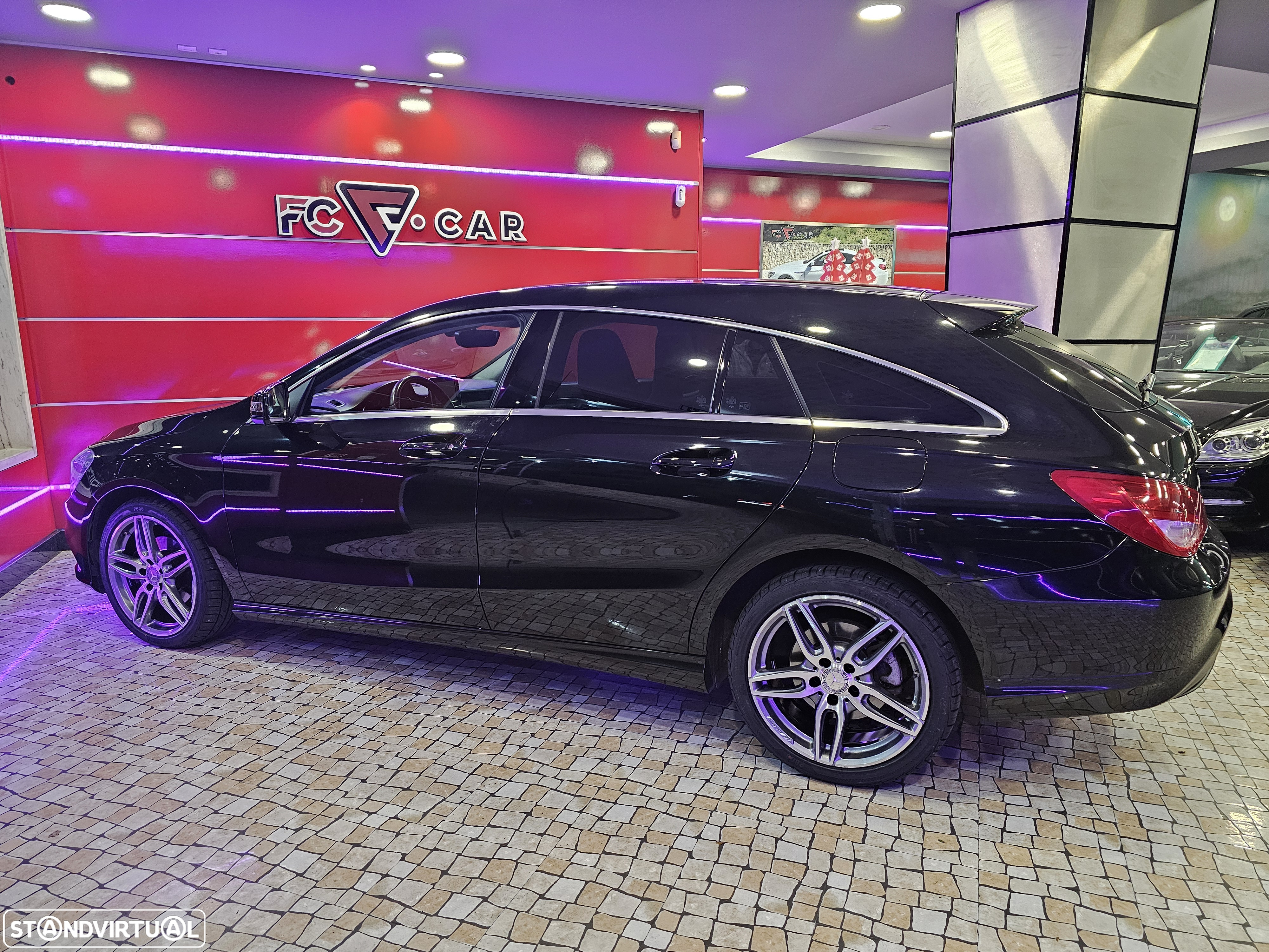 Mercedes-Benz CLA 180 d Shooting Brake Urban - 10