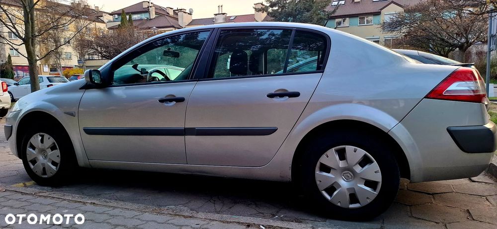 Renault Megane 1.6 16V Expression - 4
