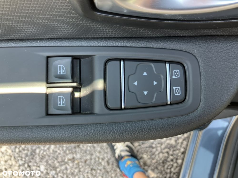 Renault Clio 0.9 TCe Alize - 19
