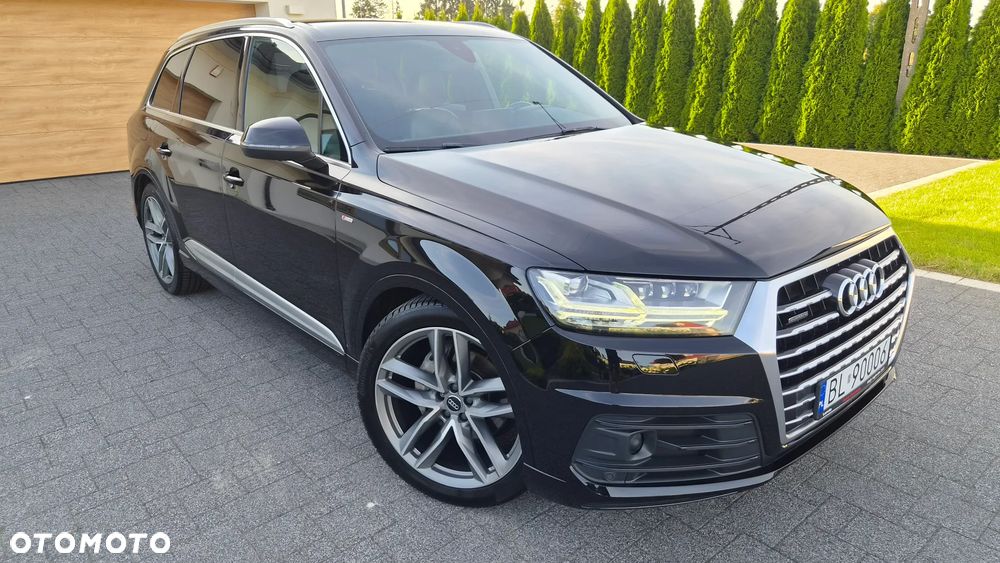 Audi Q7 - 25