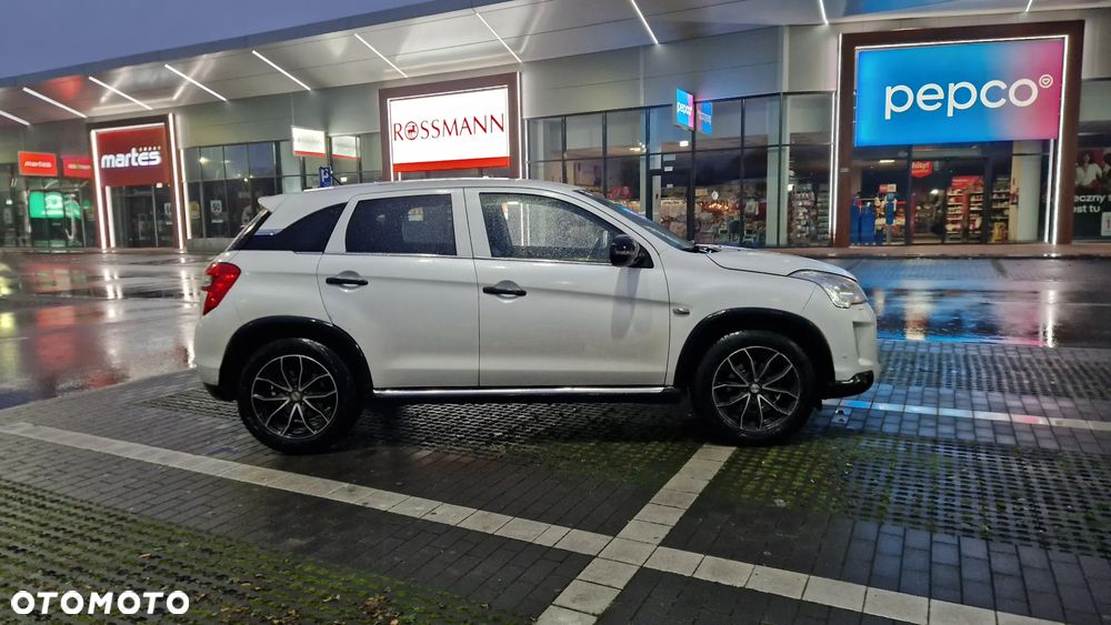 Citroën C4 Aircross 1.8 e-HDi STT 4x4 Seduction - 3