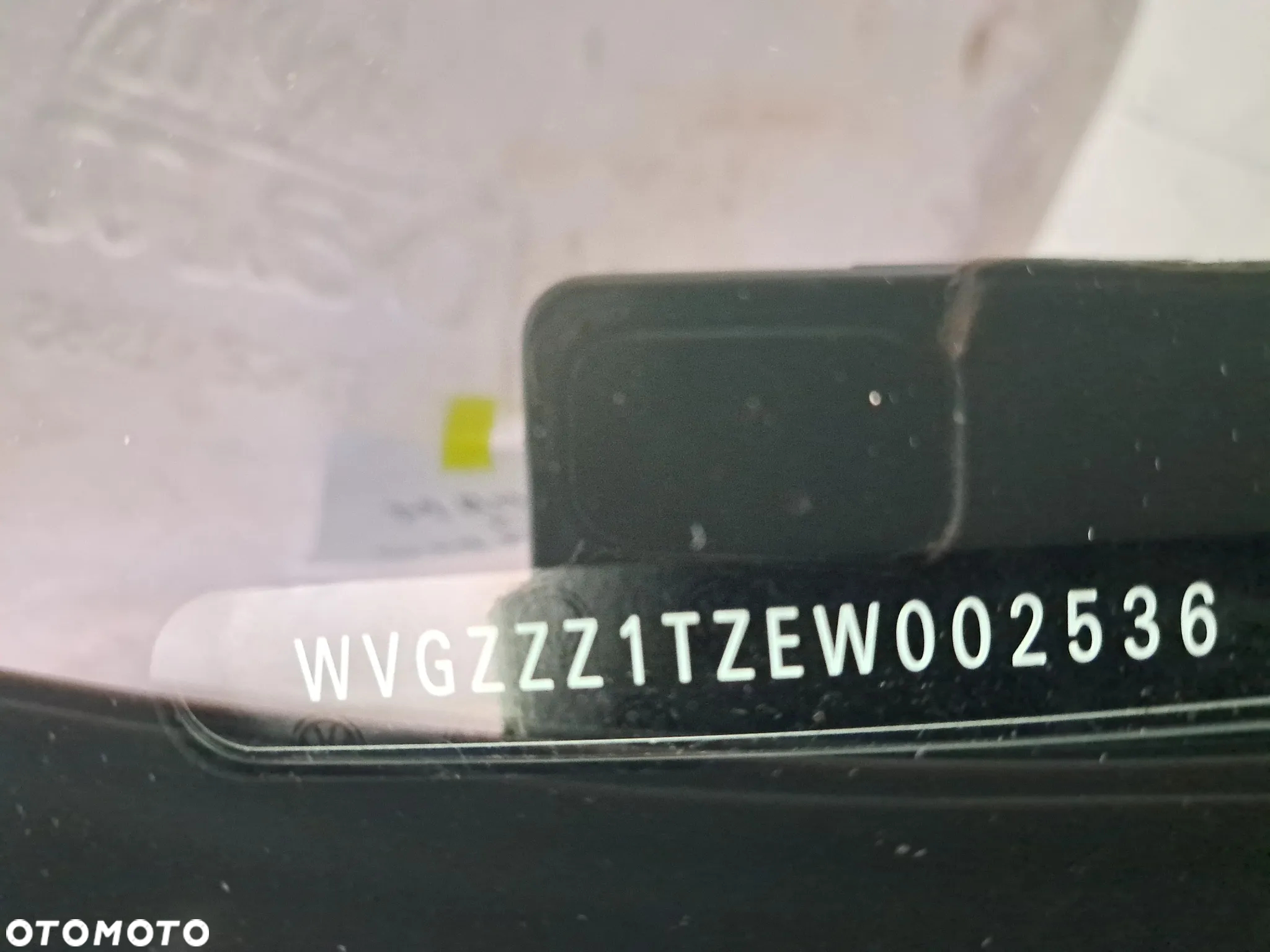Volkswagen Touran 1.6 TDI DPF Comfortline DSG - 11