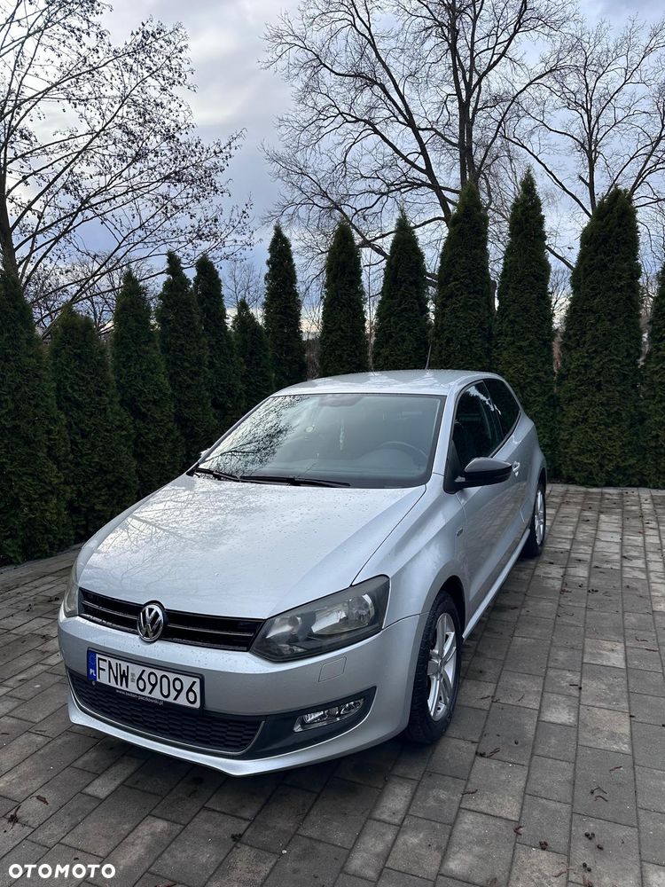 Volkswagen Polo 1.2 MATCH - 1