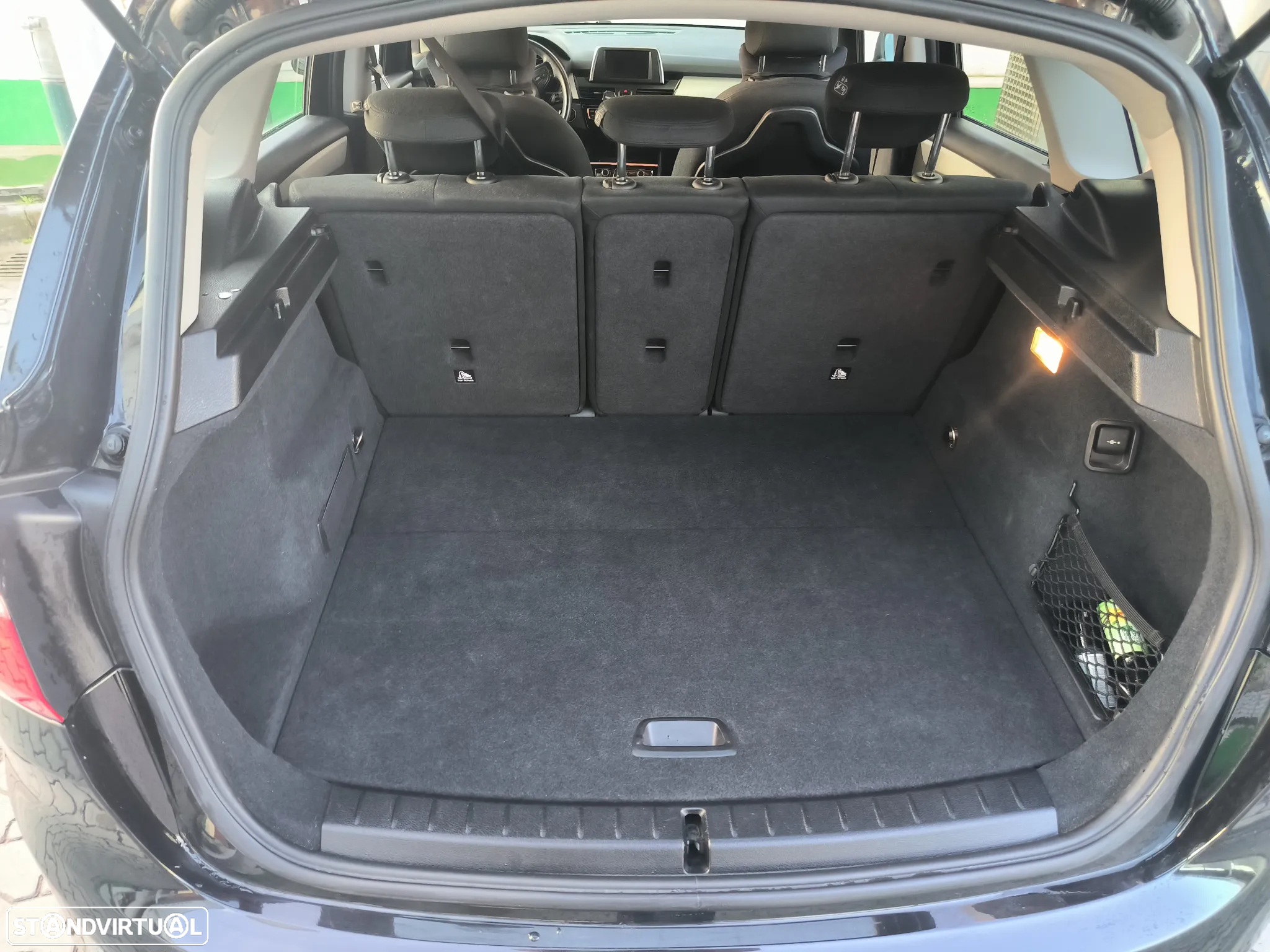 BMW 216 Active Tourer d Auto - 11