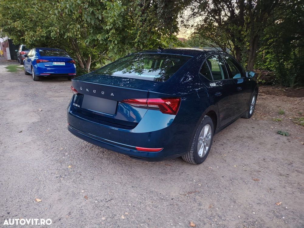SKODA Octavia 2022 — imagine 11