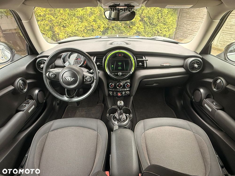 MINI ONE John Cooper Works Trim - 25