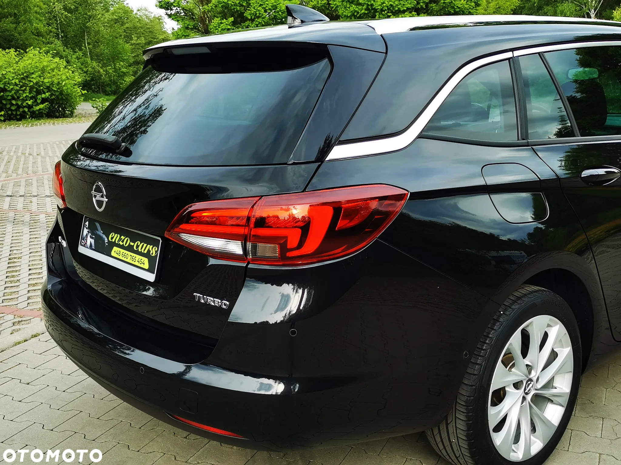 Opel Astra 1.4 Turbo Sports Tourer Innovation - 10