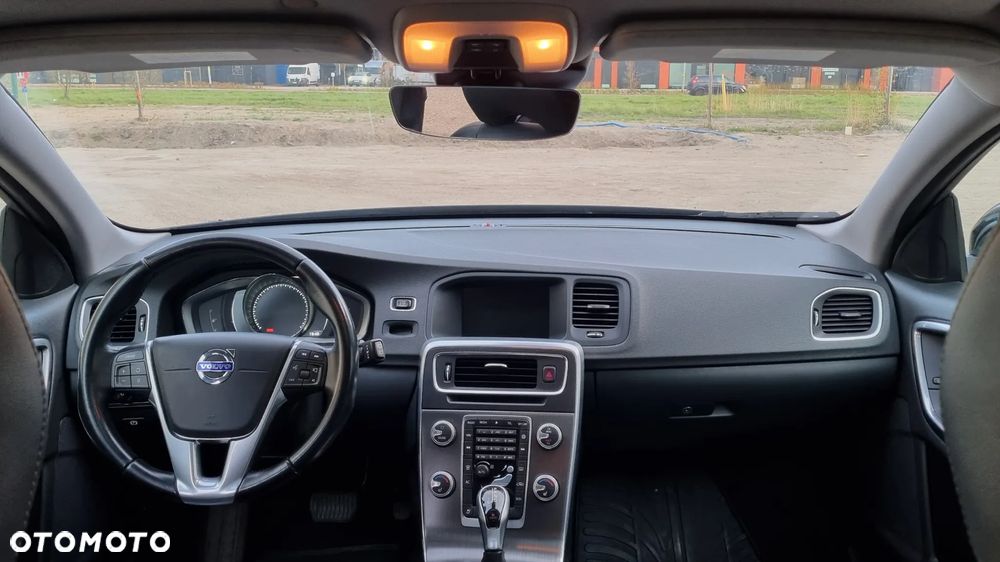 Volvo V60 T5 Geartronic - 17