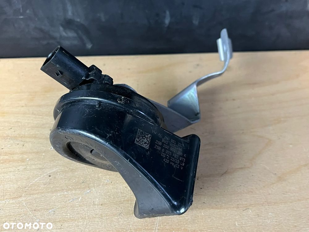 VW Volkswagen Polo 2G Klakson dźwiękowy lewy 2N0951221 - 1