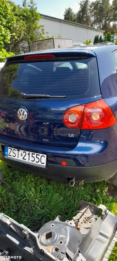 PODSUFITKA VW GOLF V  3 drzwi - 16