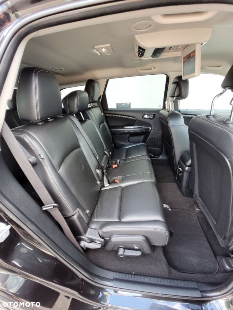 Fiat Freemont 2.0 Multijet Urban - 17