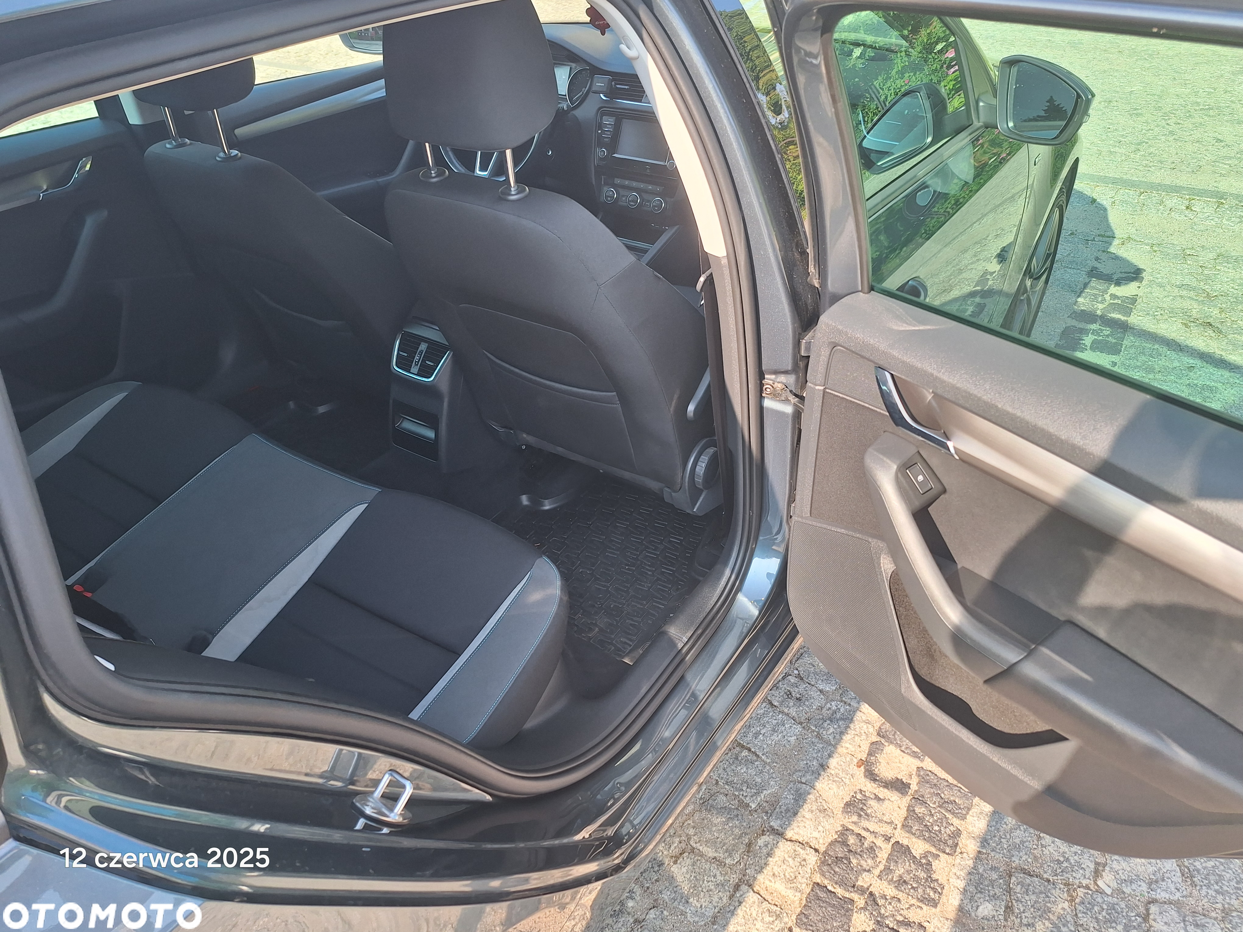 Skoda Octavia 1.6 TDI (Green tec) Joy - 12