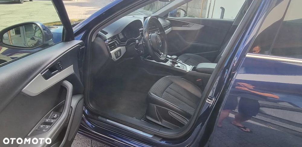 Audi A4 Avant 35 TDI mHEV Advanced S tronic - 11