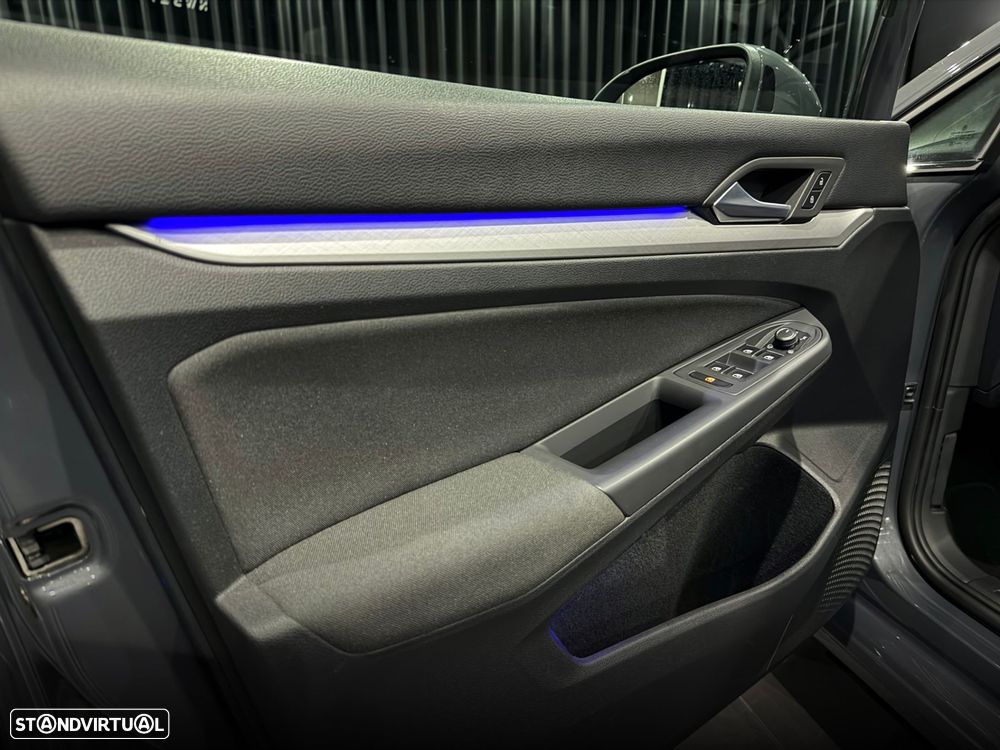 VW Golf Variant 1.0 TSI Confortline DSG - 14