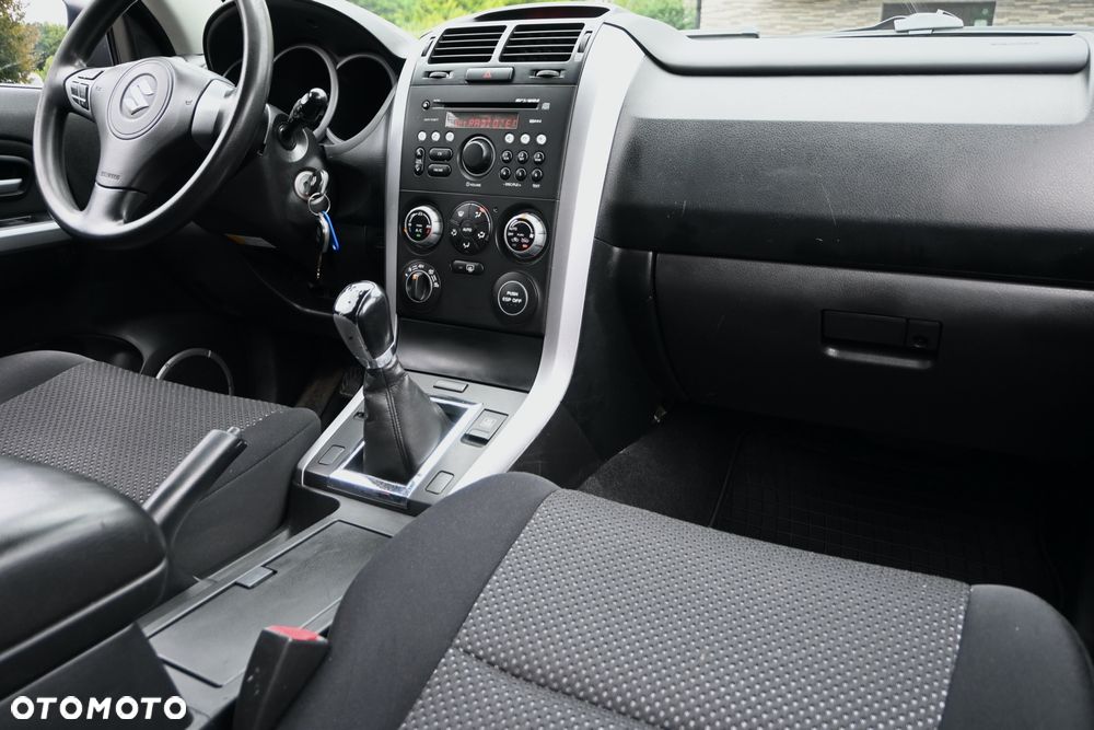 Suzuki Grand Vitara 1.9 DDiS - 20