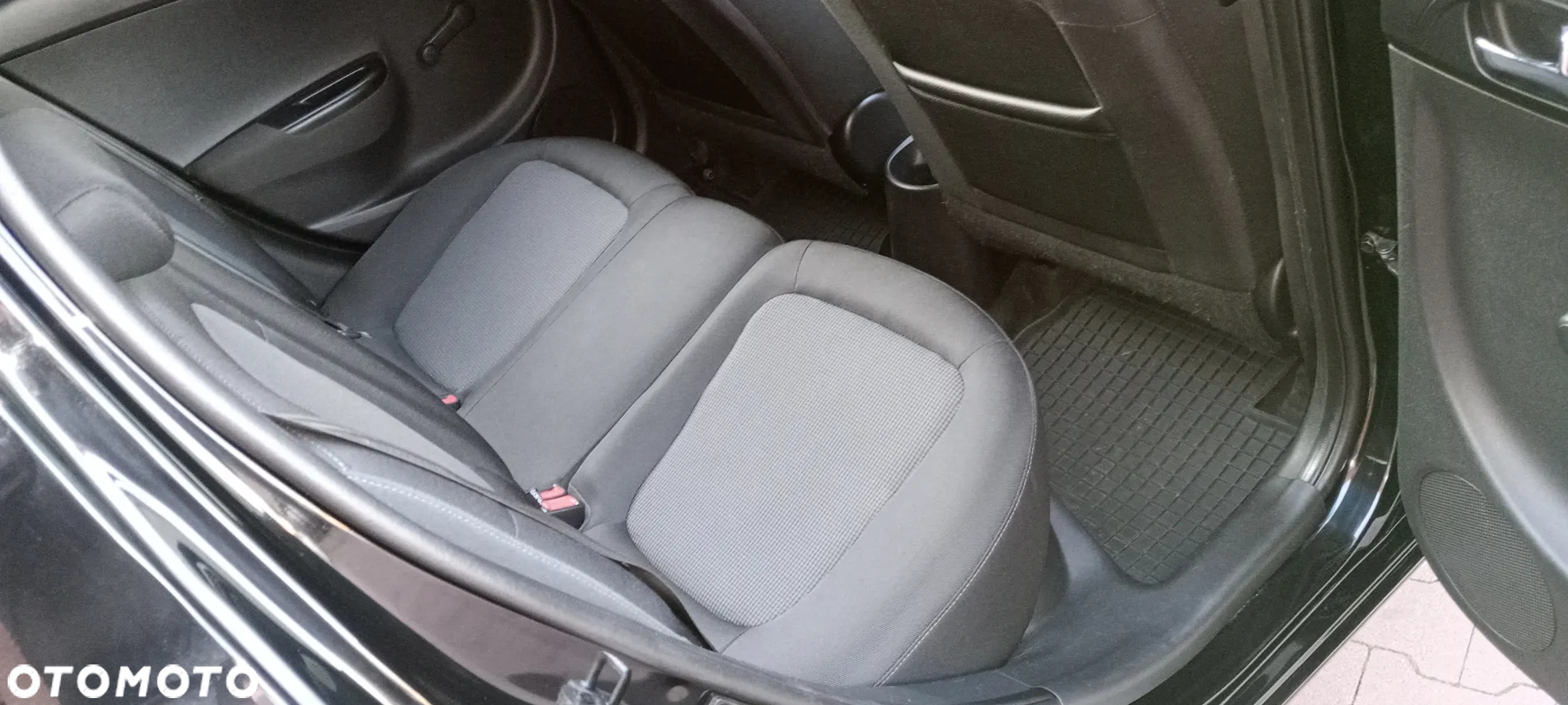 Hyundai i20 - 18