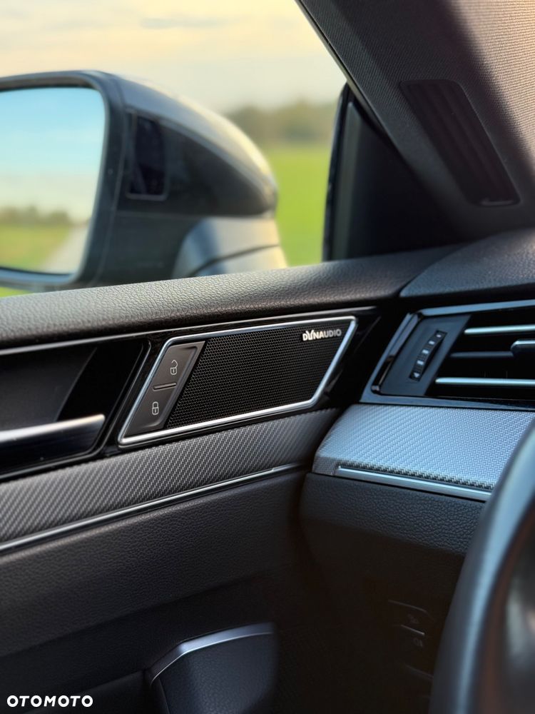 Volkswagen Arteon 2.0 TSI 4Motion R-Line DSG - 10